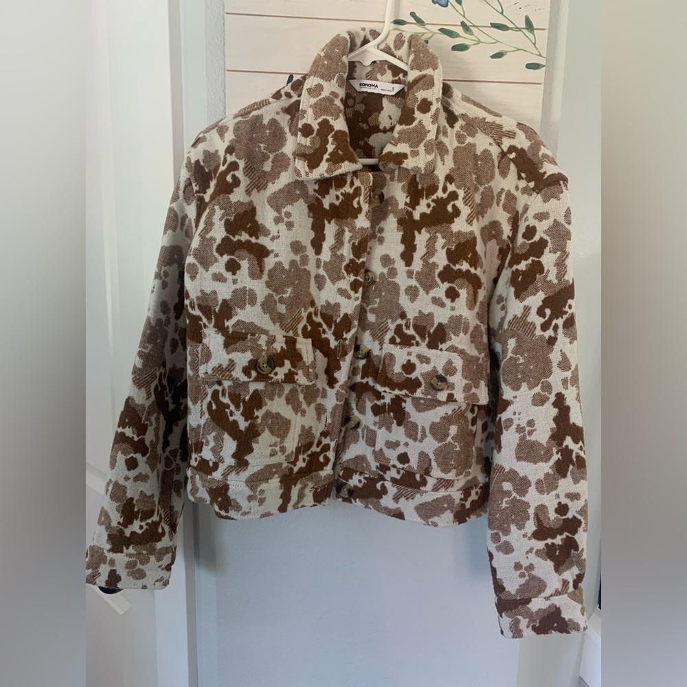 Women’s cropped shacket